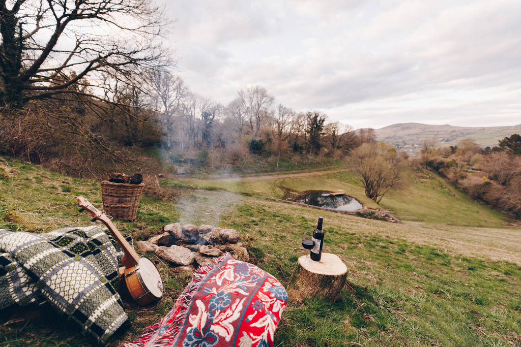 the-view-from-the-firepit-at-southcombe-piggery-dartmoor-devon_1024_wide